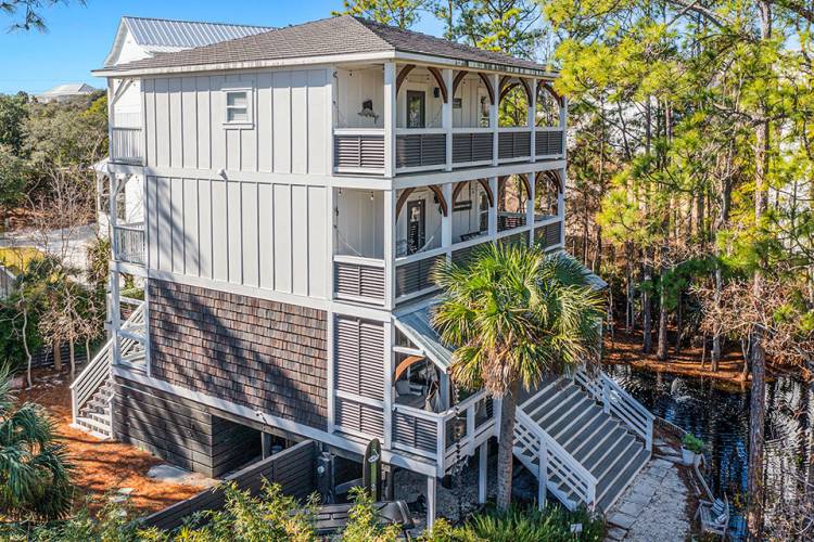 Deep Blue - Vacation Rental House in 30A, Dune Allen Beach